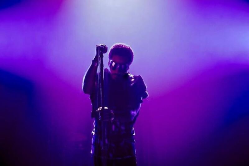 galleries/2012/02/09/kim-kardashian-diddy-more-celebrity-twitter-pictures-photos/lenny-kravitz-celebrity-twitter-photos-120212_qzrb92