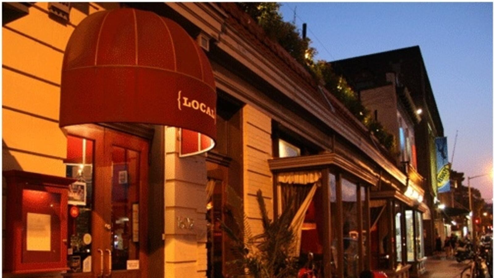 articles/2012/06/11/dc-bar-night-returns/local_16_dc_sixzlg