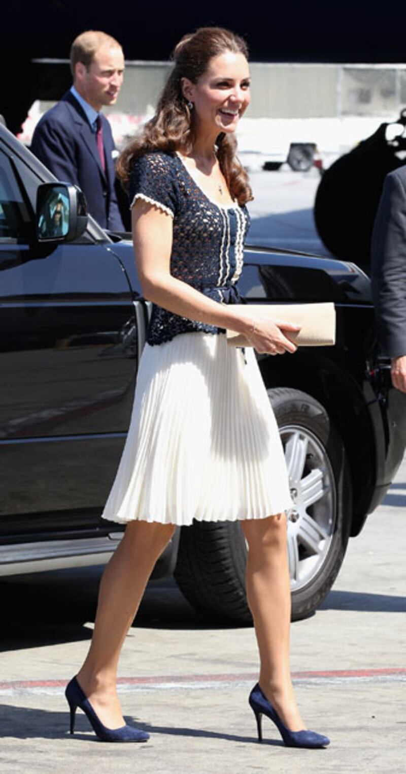 galleries/2010/12/10/kate-middleton-lookbook/kate-middleton-lookbook-update22_vnr2pu