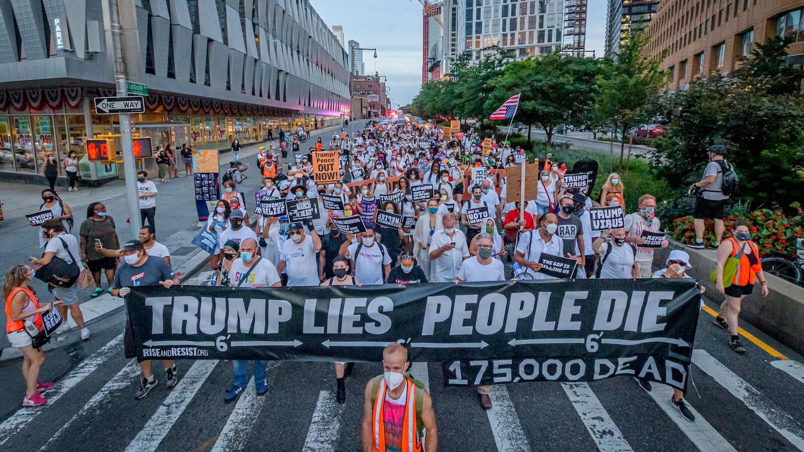 MollyLiesDies_b4ozeh