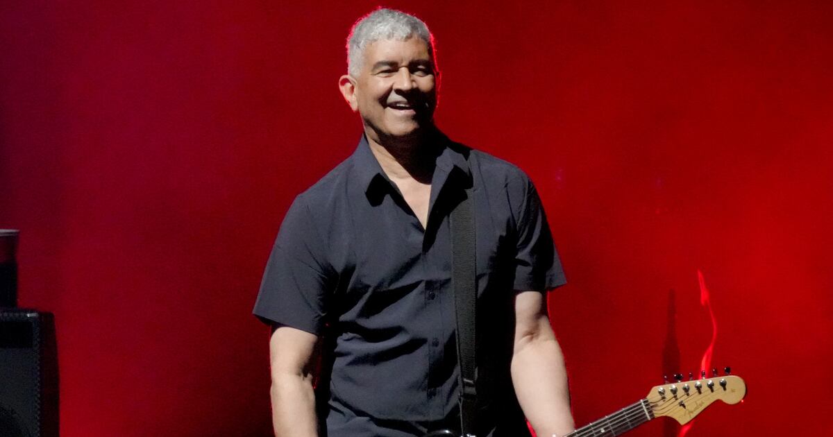 Iconic Guitarist to Miss Several Dates on Upcoming Tour