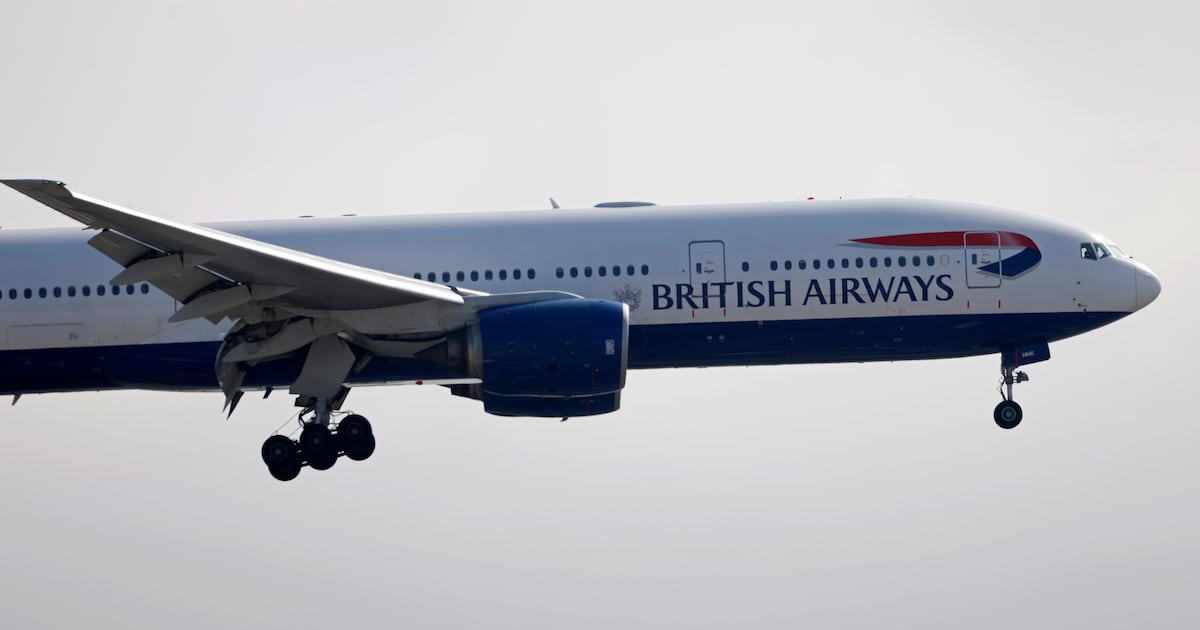 Flight Abruptly Axed After Crew's Wild Drunk Night Out