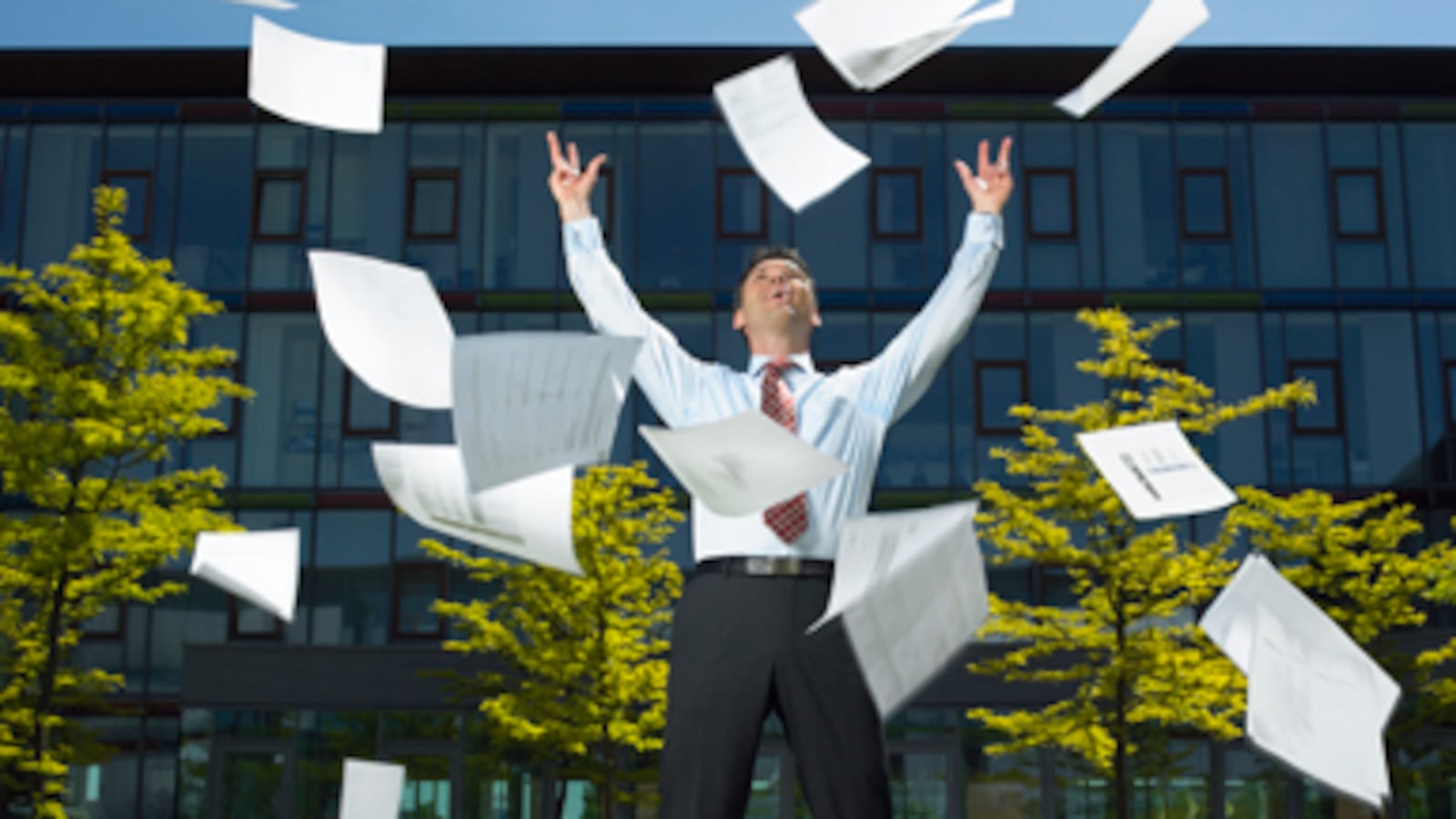 articles/2011/05/19/dale-peck-says-writers-and-readers-must-fight-against-publishing-industry/peck-writers_181680_pluyrh