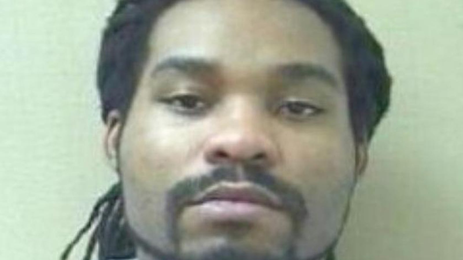 cheats/2015/06/29/prison-escapee-caught-in-north-carolina/150629-prisoner-captured-cheat_mxp9kx