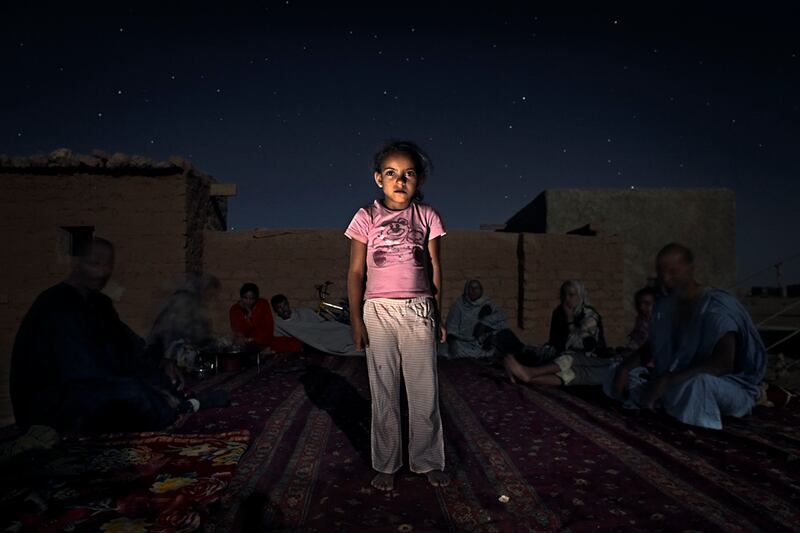 galleries/2011/04/05/ghosts-of-the-sahara/mcconnell-sahara-09_azwghj