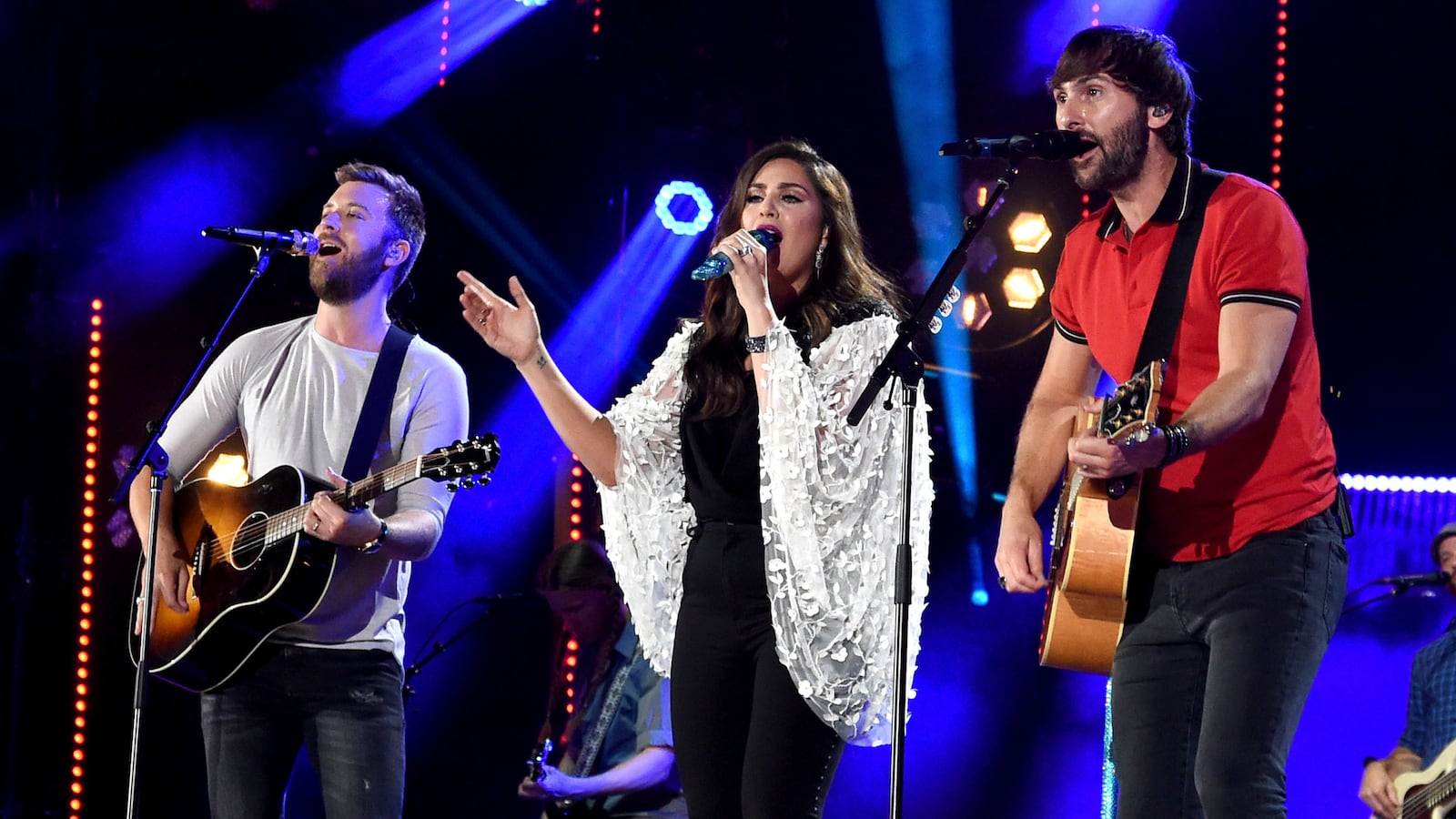 200611-bradley-ladya-tease_tumvtc