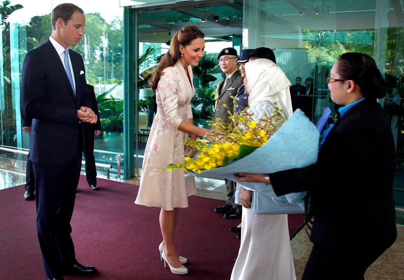 galleries/2012/09/22/the-best-of-prince-william-kate-s-jubilee-south-pacific-visit-photos/will-kate-tour-34_fb837q