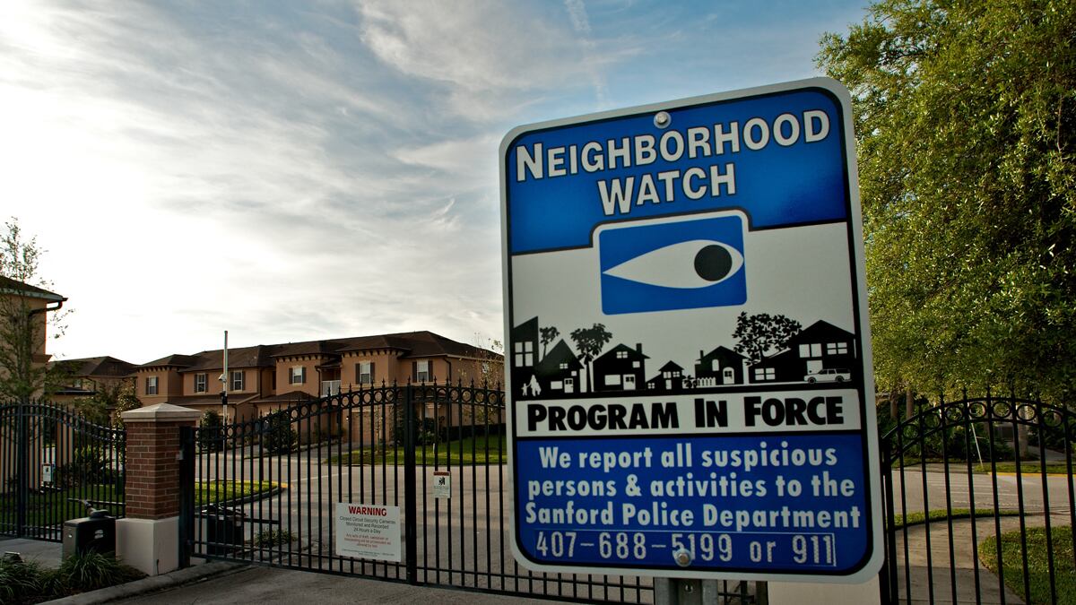 articles/2012/03/28/zimmerman-s-twin-lakes-community-was-on-edge-before-trayvon-shooting/trayvon-martin-zimmerman-green-teaser_iktw44