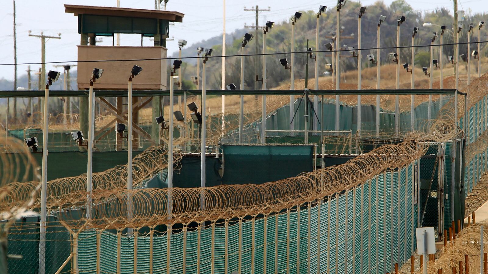 160807-cia-torture-cheat_ouqql1