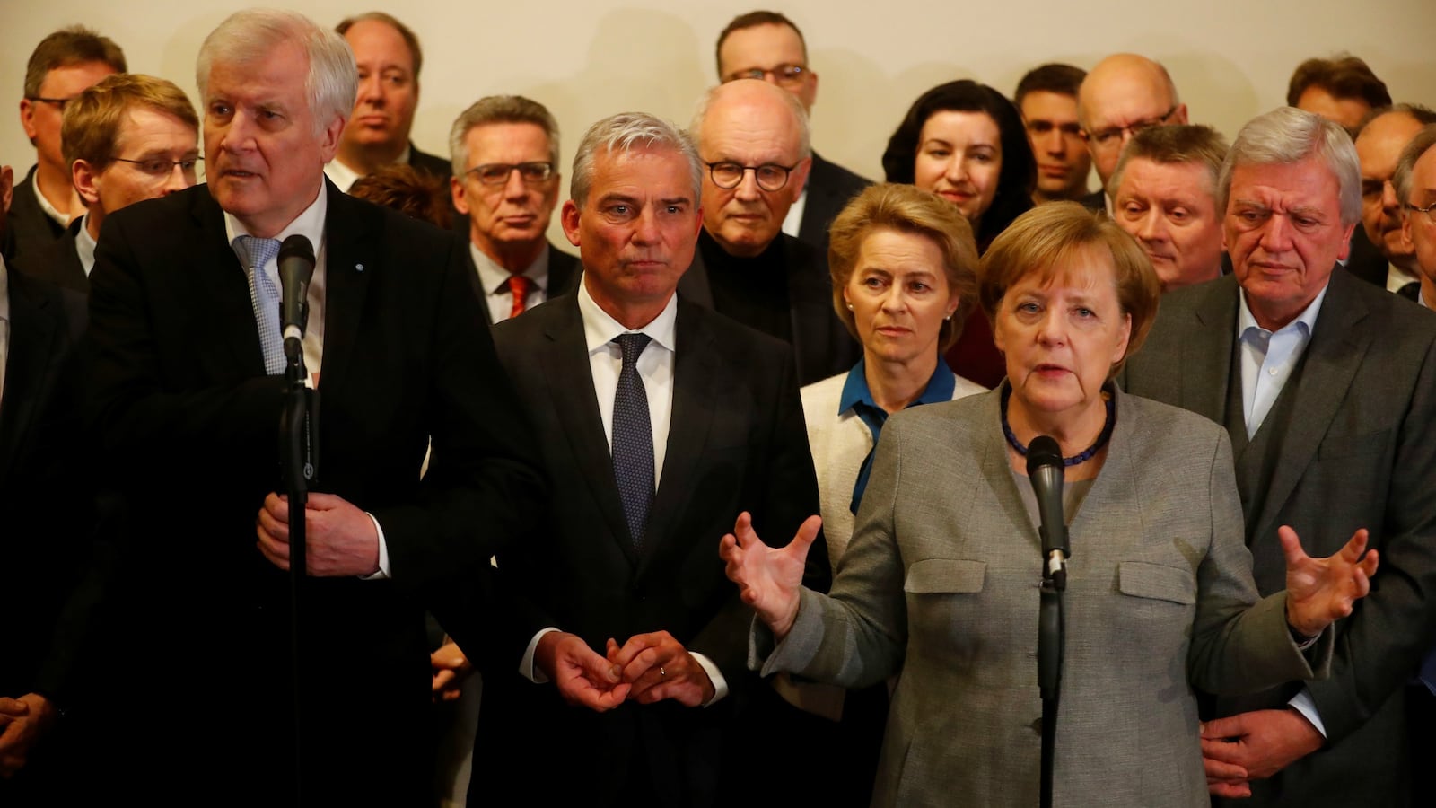 171119-germany-coalition-talks-fail-cheat_tuhxnv