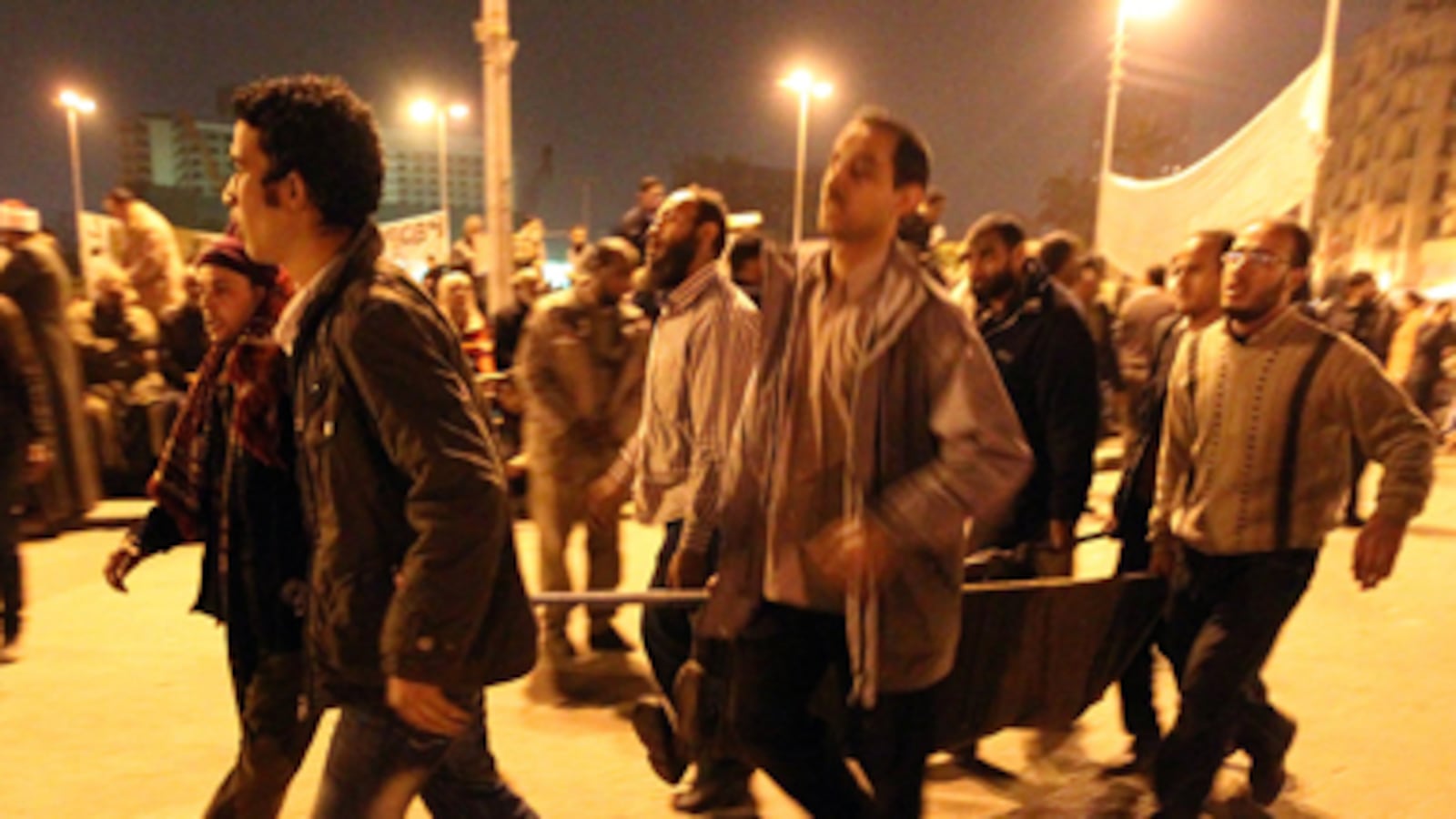 cheats/2011/02/06/egyptians-vow-to-intensify-protests/egypt-injured-protester_fp9rqb