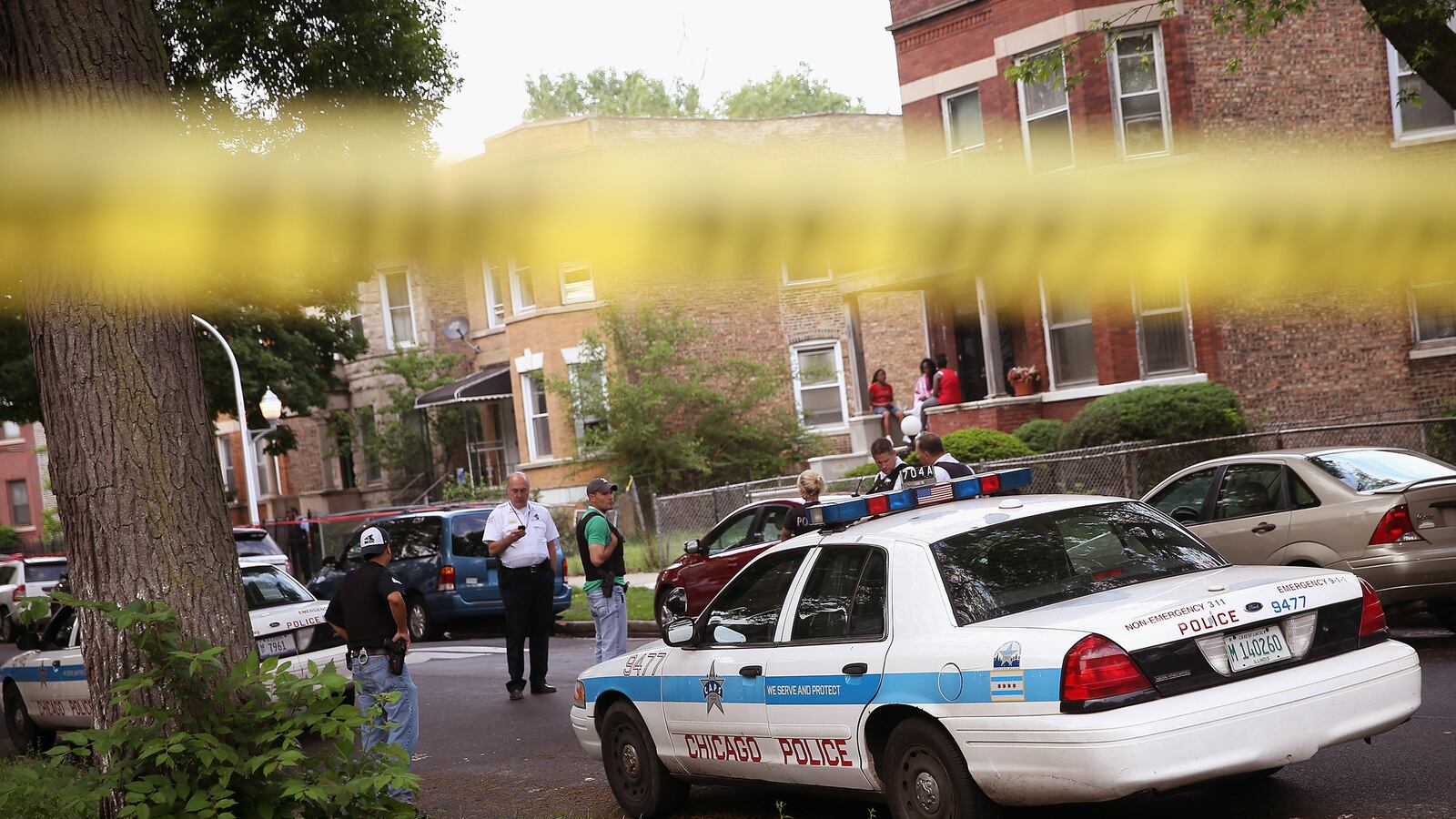 cheats/2013/06/16/36-shot-in-chicago-over-weekend/130616-chicago-crime-cheat_eu8qoo