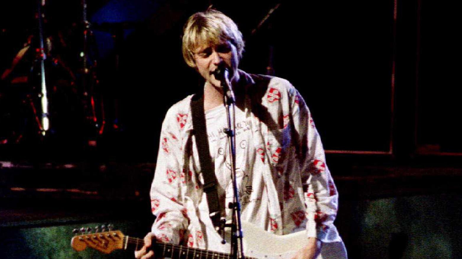 Kurt Cobain, lead singer for the ‘grunge’ rock group Nirvana.