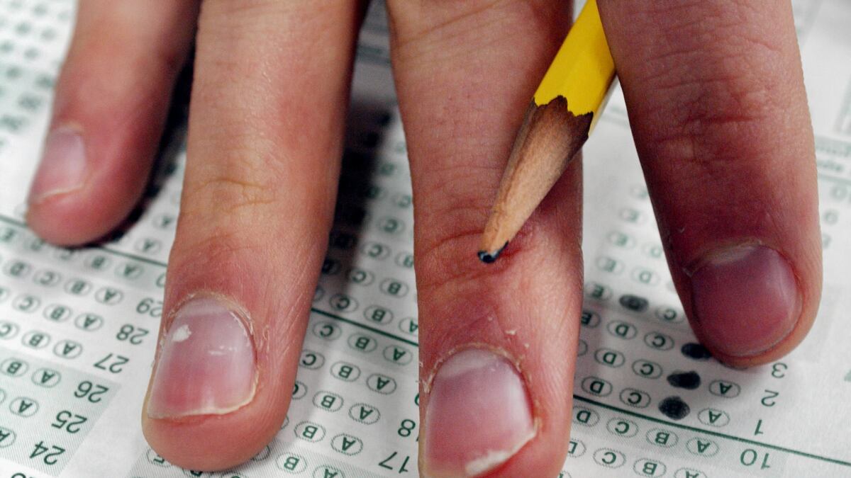 cheats/2011/09/15/sat-reading-scores-hit-40-year-low/sat-exams-reading-scores-low-cheat_pdfejr