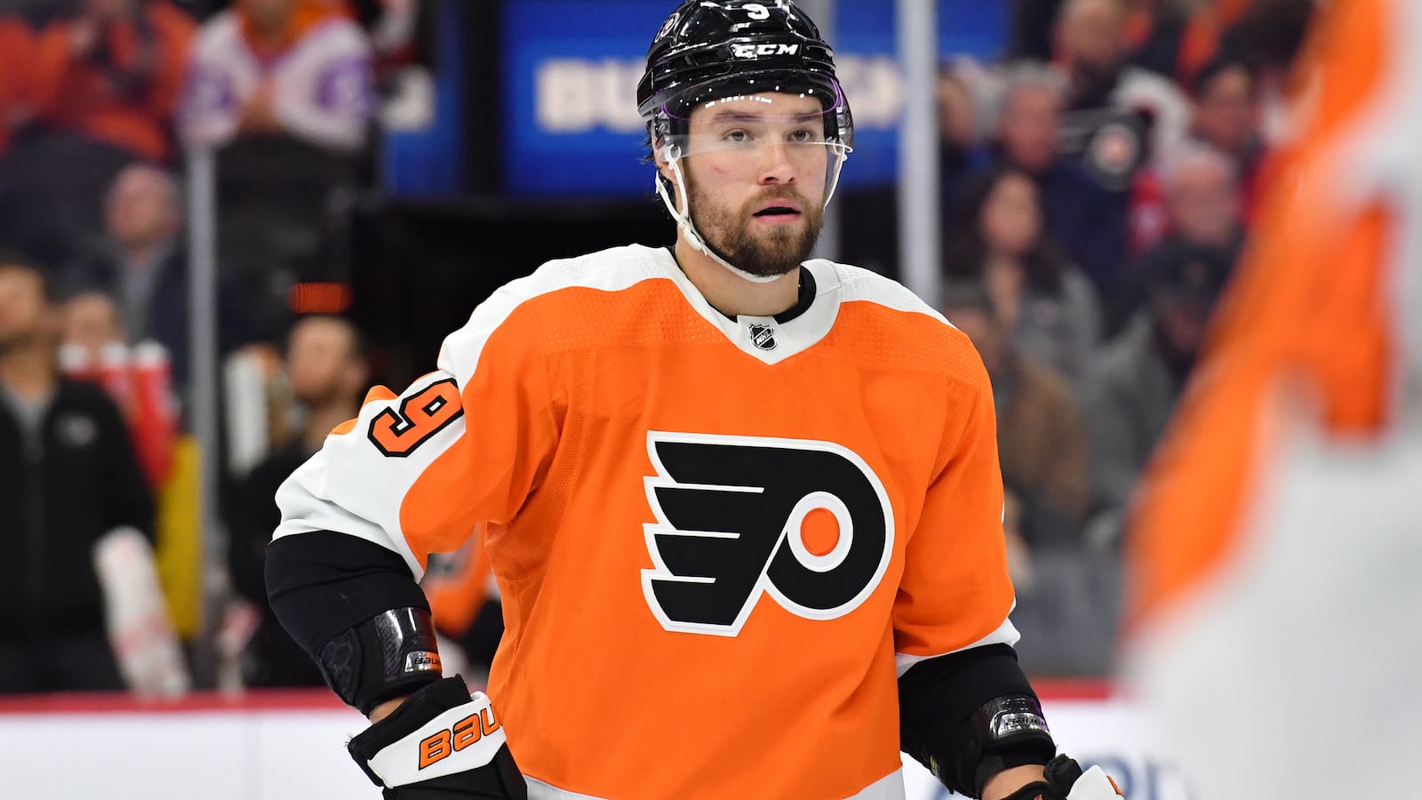 2023-01-15T033944Z_1710950019_MT1USATODAY19793820_RTRMADP_3_NHL-WASHINGTON-CAPITALS-AT-PHILADELPHIA-FLYERS_rixx2i