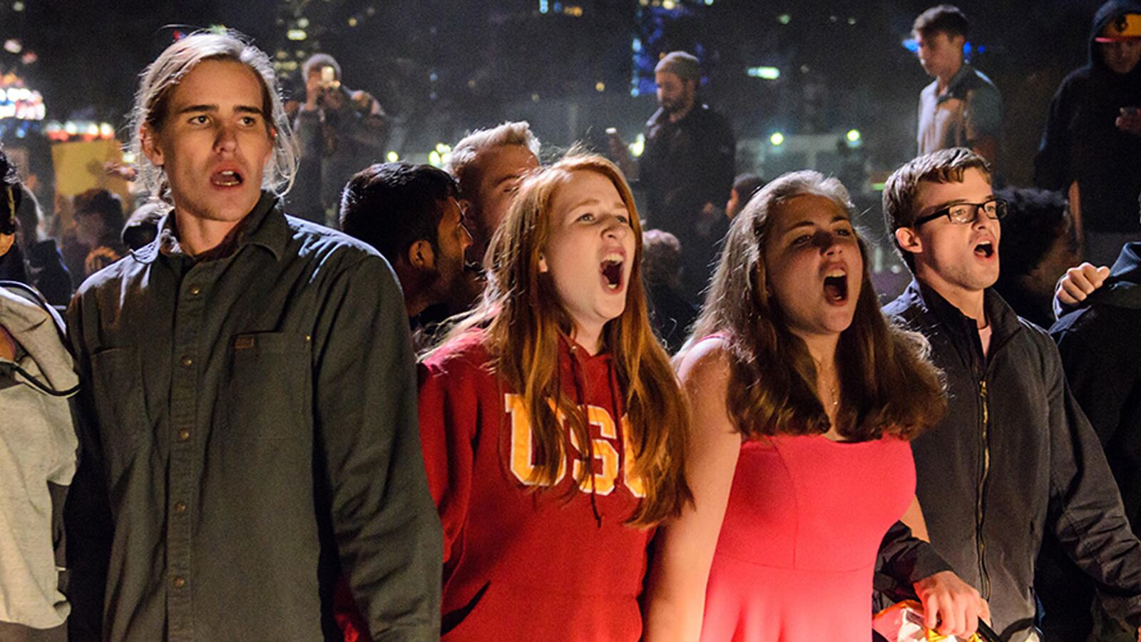 articles/2014/11/30/dispatch-from-usc-protests-over-ferguson/141128-usc-ferg-protest-tease_zjuqkk