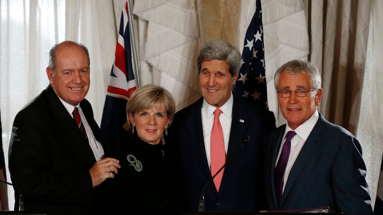 cheats/2014/08/12/u-s-to-bolster-aussie-military-presence/140812-austrialia-cheat_u1qahi