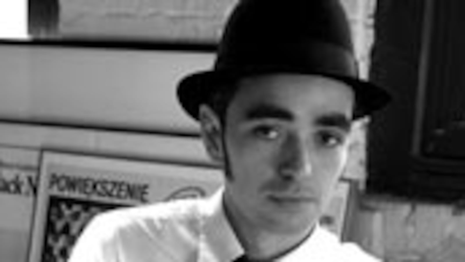 articles/2010/08/25/tony-oneill-on-celebrity-addictions-and-his-new-book/antosca-sick-city_122361_a8nw7h