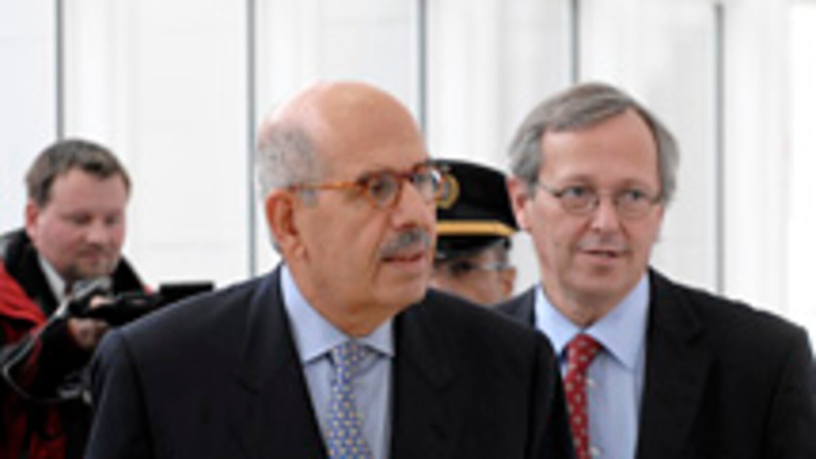 cheats/2009/10/19/iran-backpedals-on-nuke-deal/iaea-meeting-iran-uranium_tfgnw9