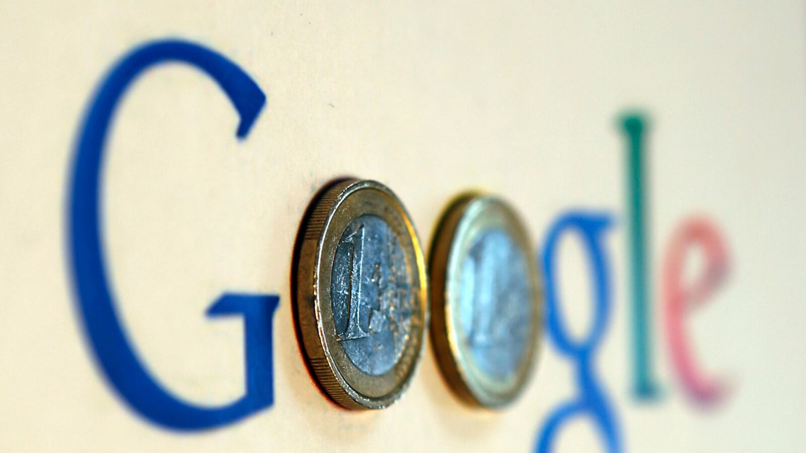 cheats/2016/04/20/eu-charges-google-for-android-lock-out/160420-google-eu-cheat_ee3sjk