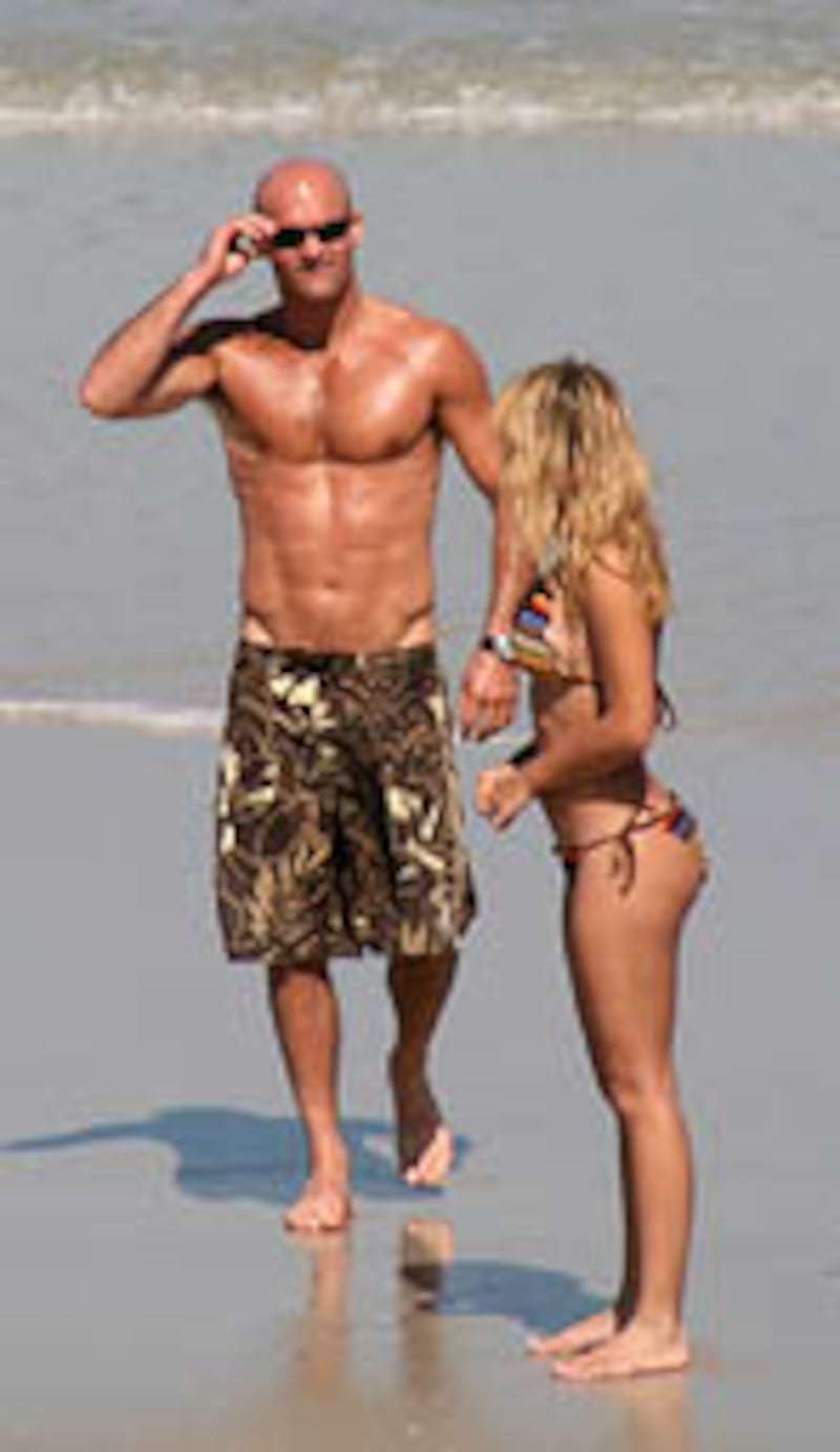 articles/2008/12/12/the-sugar-daddy-replies/sugar-daddy_p4sljh