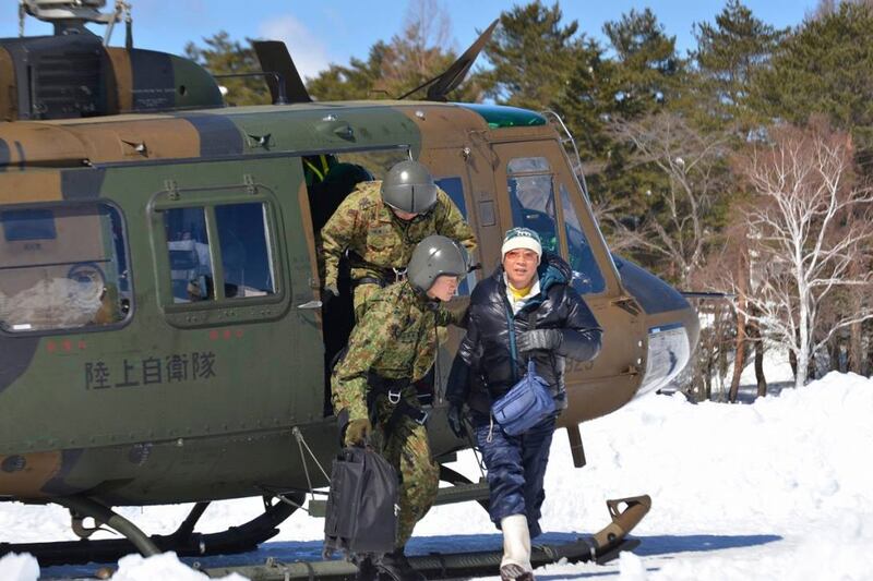 galleries/2014/02/18/snowstorm-cripples-japan-photos/140218-japan-snowstorm-1_bsff7v