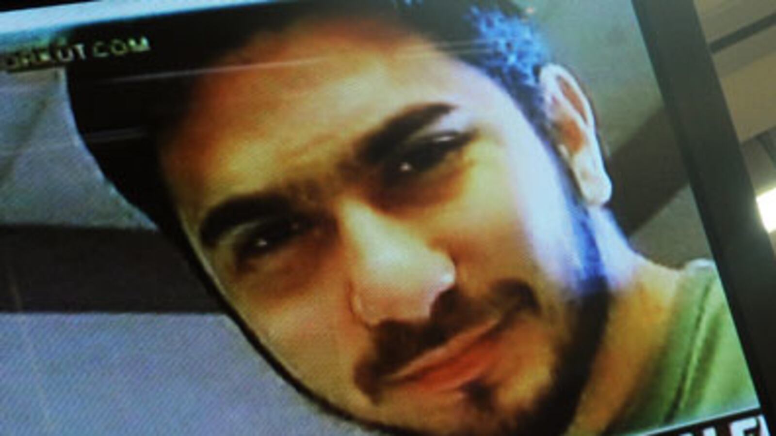 cheats/2010/06/22/shahzad-pleads-guilty-in-times-sq-plot/times-square-bomber-help_wmwyss