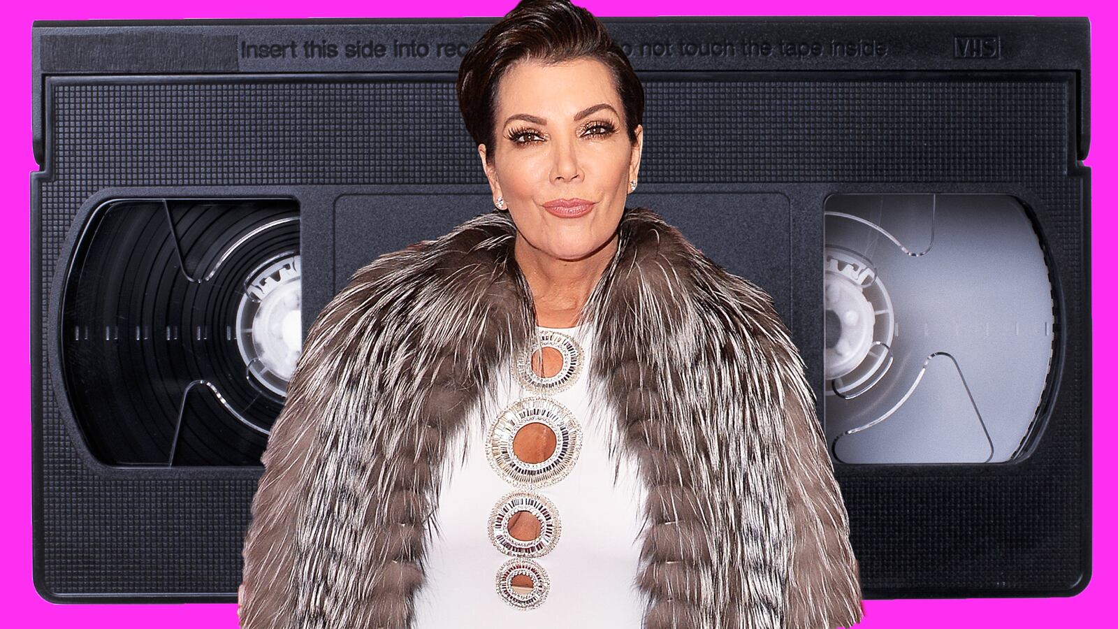 180126-briqulet-jenner-stalker-tease_tujtyv