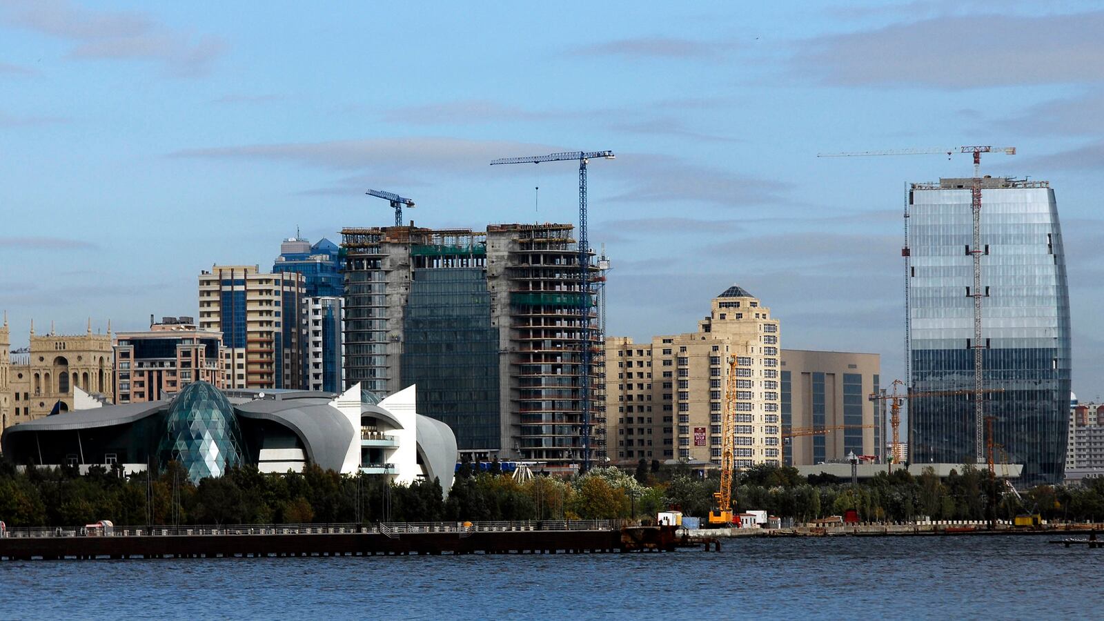 cheats/2015/05/13/azerbaijan-paid-for-congressional-trip/150513-Azerbaijan-vacay-cheat_okrnzs