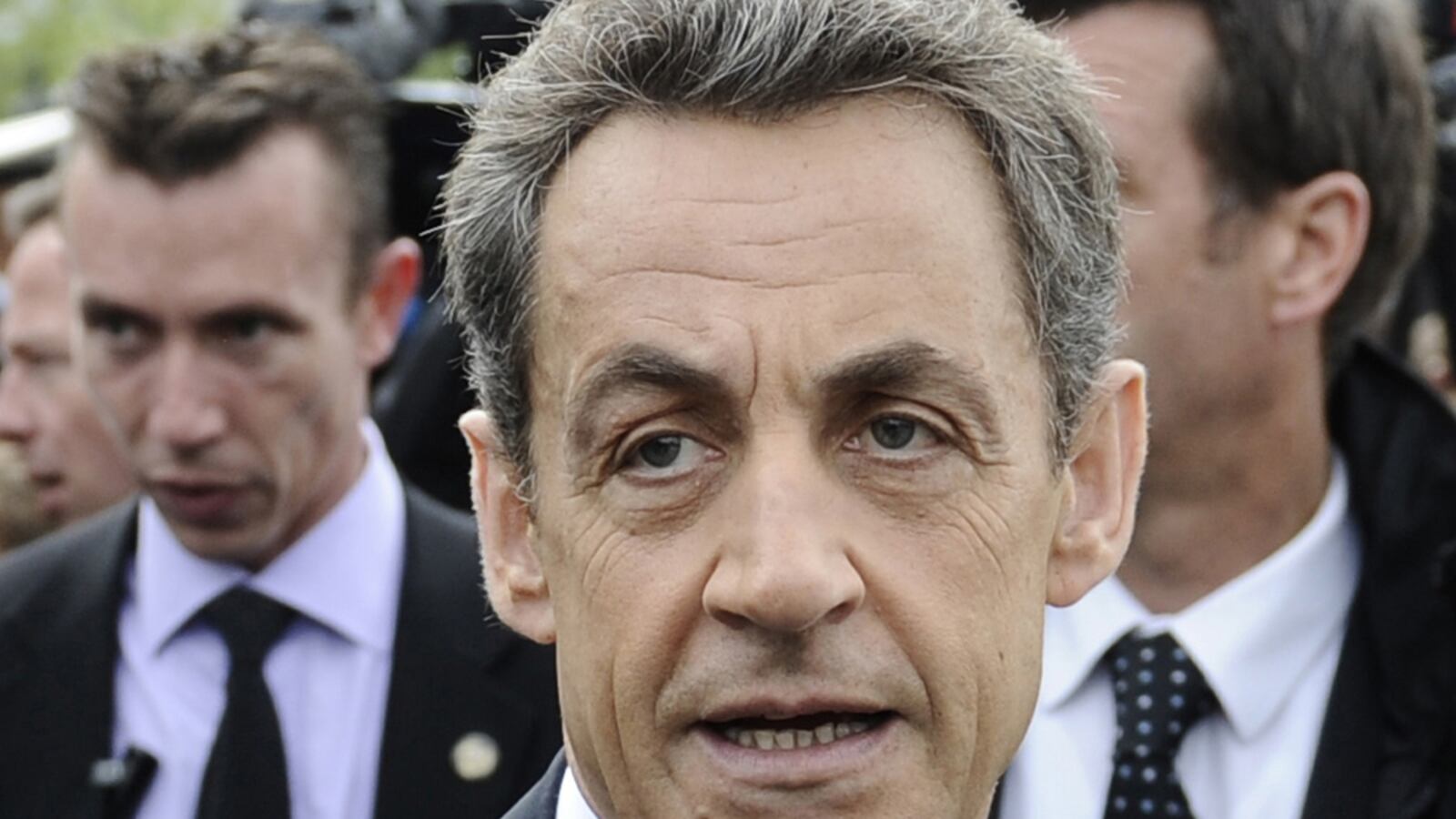 cheats/2012/07/03/nicolas-sarkozy-s-home-searched/sarkozy-home-raid-cheat_tqxeby