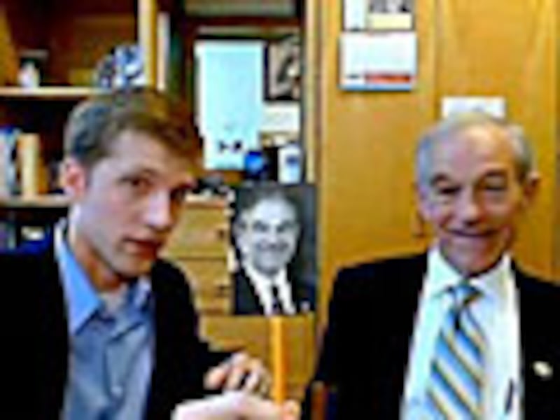 articles/2008/10/08/fivestar-youtube-pundits/zuckerberg-kotecki_fwavnf