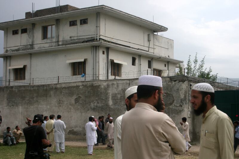 articles/2012/04/02/the-u-s-and-pakistan-can-this-marriage-be-saved/osama-bin-laden-house-compound-cheat_i5wm3m