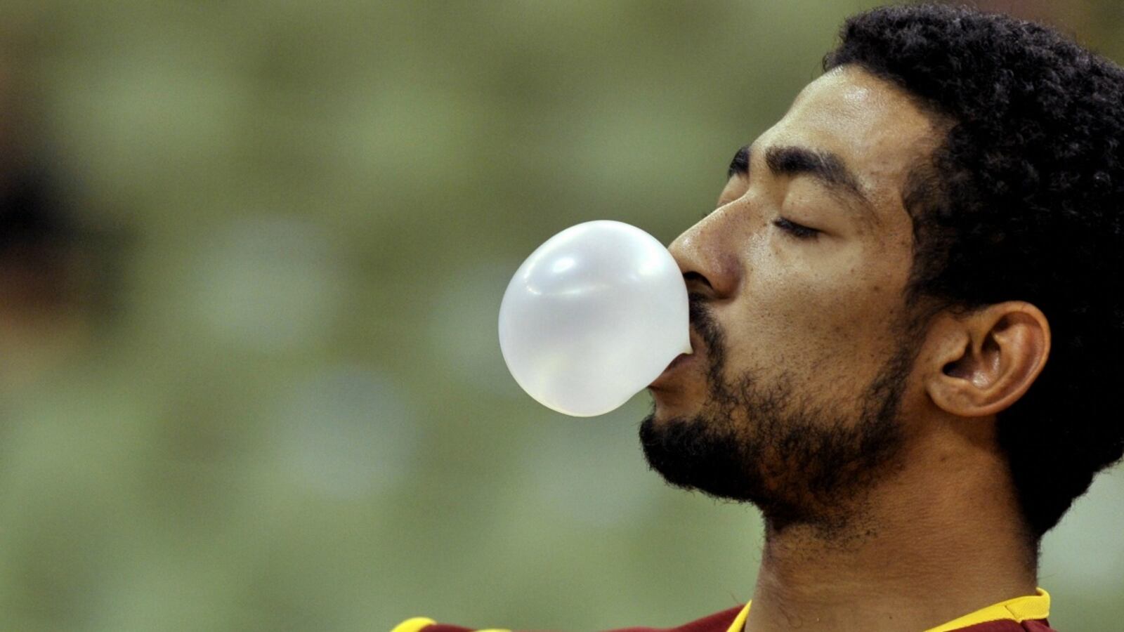 cheats/2012/11/30/bazooka-joe-ditching-its-comics/bazooka-joe-gum-cs_yarxe9