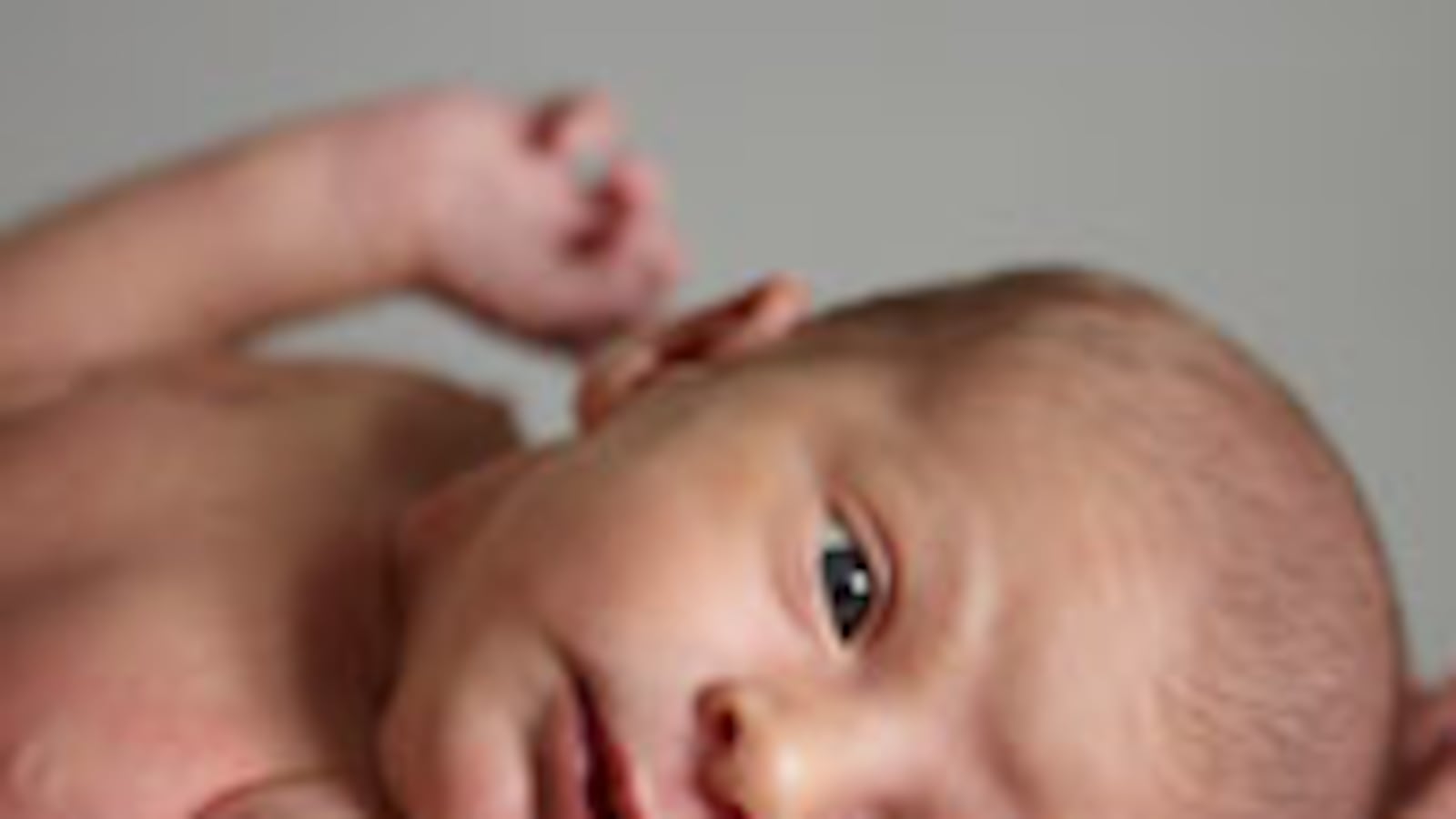 articles/2009/09/13/10-weird-ways-to-have-a-baby/shafrir-babies_49083_awp7fb