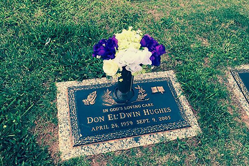 articles/2015/10/18/the-day-i-got-tired-of-my-brother-s-addiction/151016-taylor-family-embed_lr4dzz