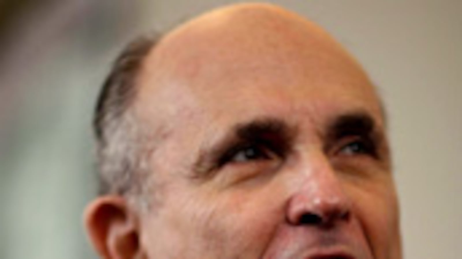 cheats/2011/06/29/giuliani-not-marrying-gay-friends/avlon-rudy-giuliani_34942_kfe4td