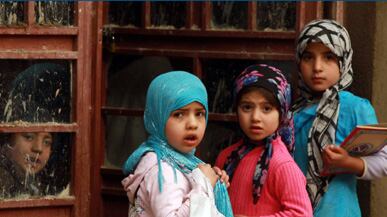 articles/2011/04/18/greg-mortenson-fraud-case-hurts-women-by-raising-doubts-about-girls-education/golberg---mortenson_174231_vp4asj