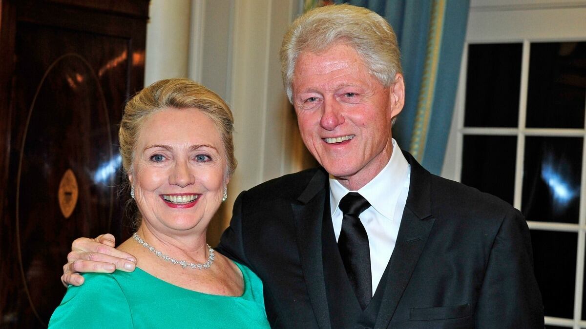cheats/2013/06/26/clintons-praise-doma-ruling/130626-bill-hillary-cheat_kubwew