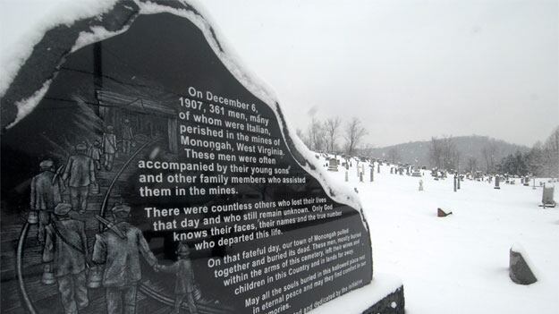 galleries/2010/04/06/mining-disasters-and-rescues/mine-disasters---3_bsushq