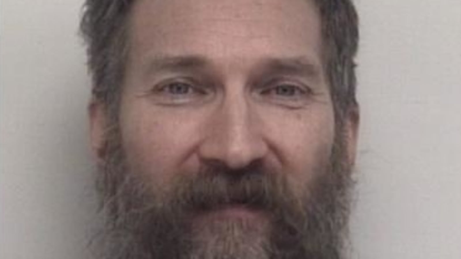 Mark_David_Latunski_axpjs9