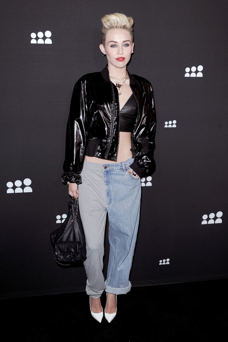 galleries/2013/06/14/january-jones-cecily-tyson-and-more-best-worst-dressed-photos/130613-best-worst-dressed-cyrus_yogm3l