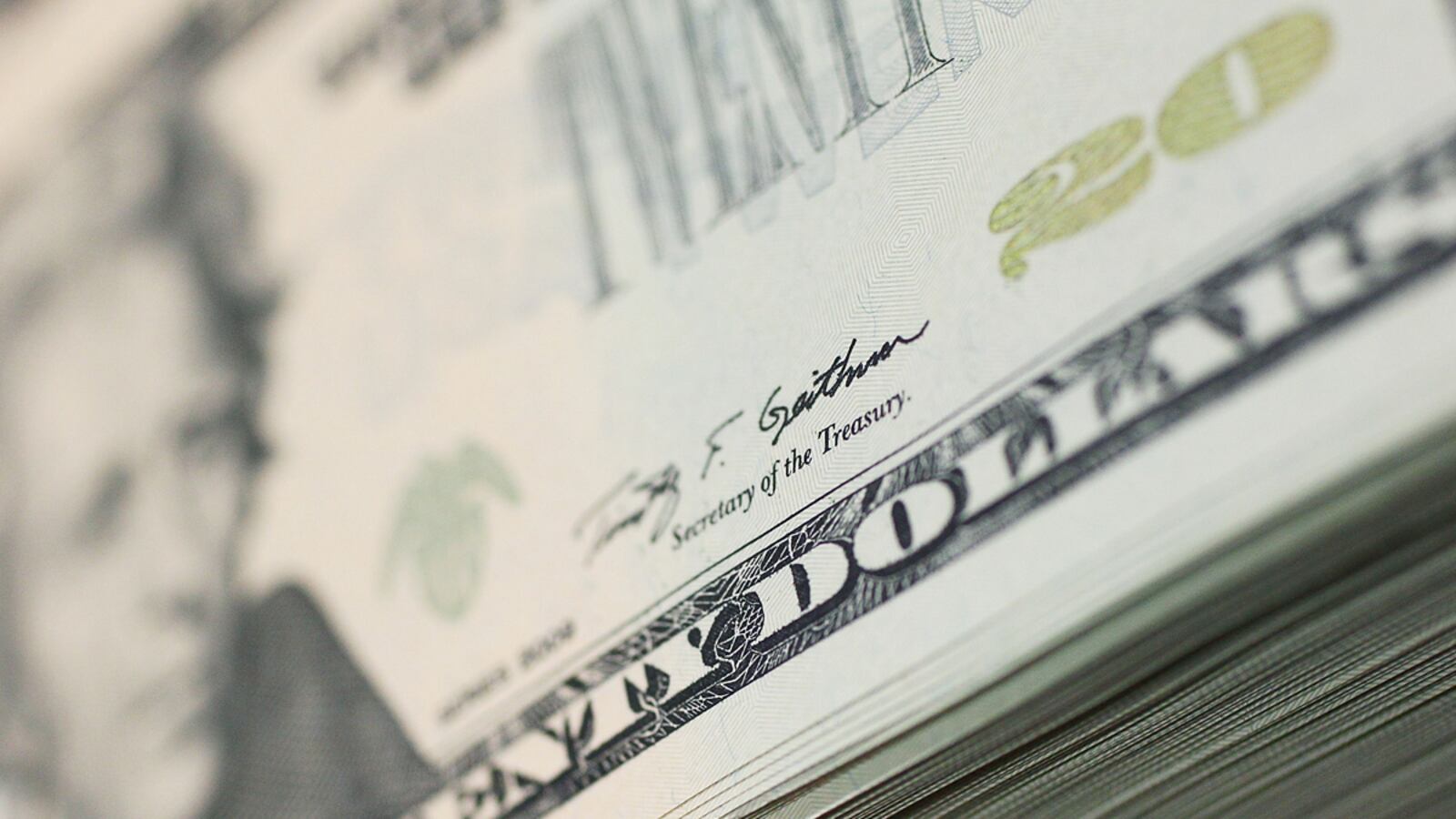 cheats/2011/09/16/fed-pours-dollars-into-europe/federal-reserve-swaps-dollars-with-europe-cheat_doe9k3