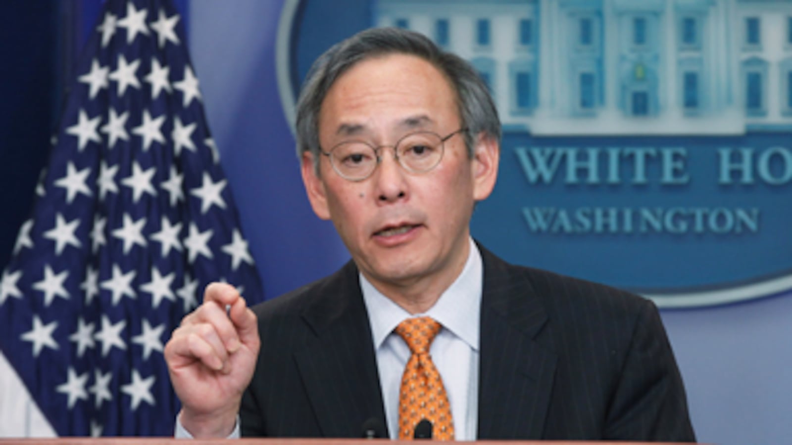 articles/2011/04/04/no-japan-effect-steven-chus-plan-for-clean-and-safe-energy-in-america/avlon-steven-chu_171120_alpc2h