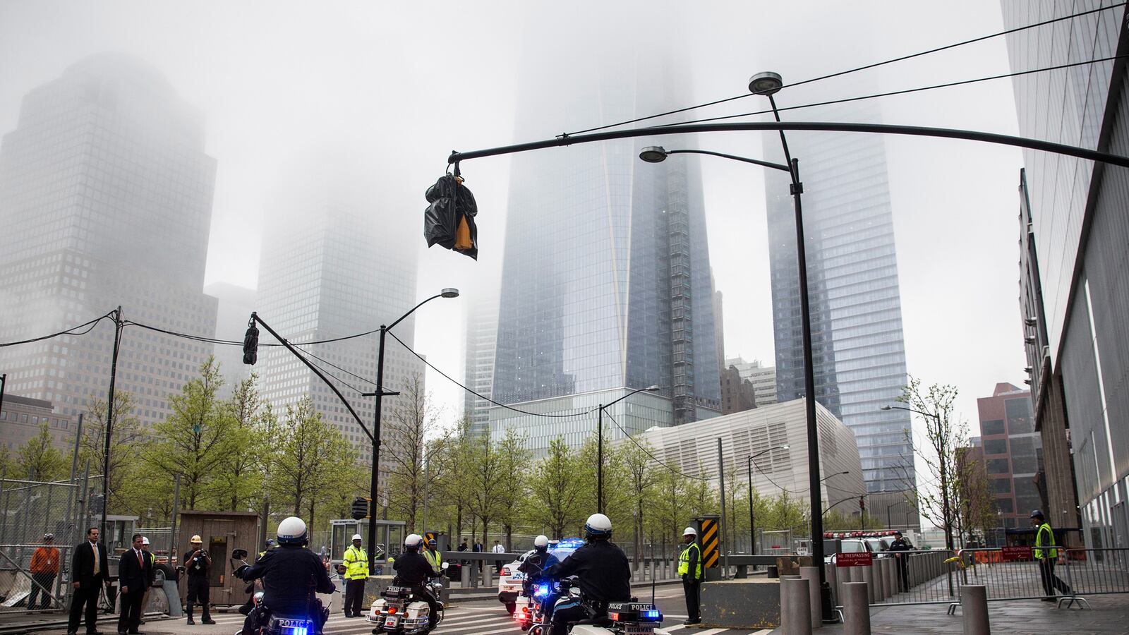 articles/2014/05/10/a-final-burial-at-ground-zero/140710-daly-911-remains-tease_e0ctum