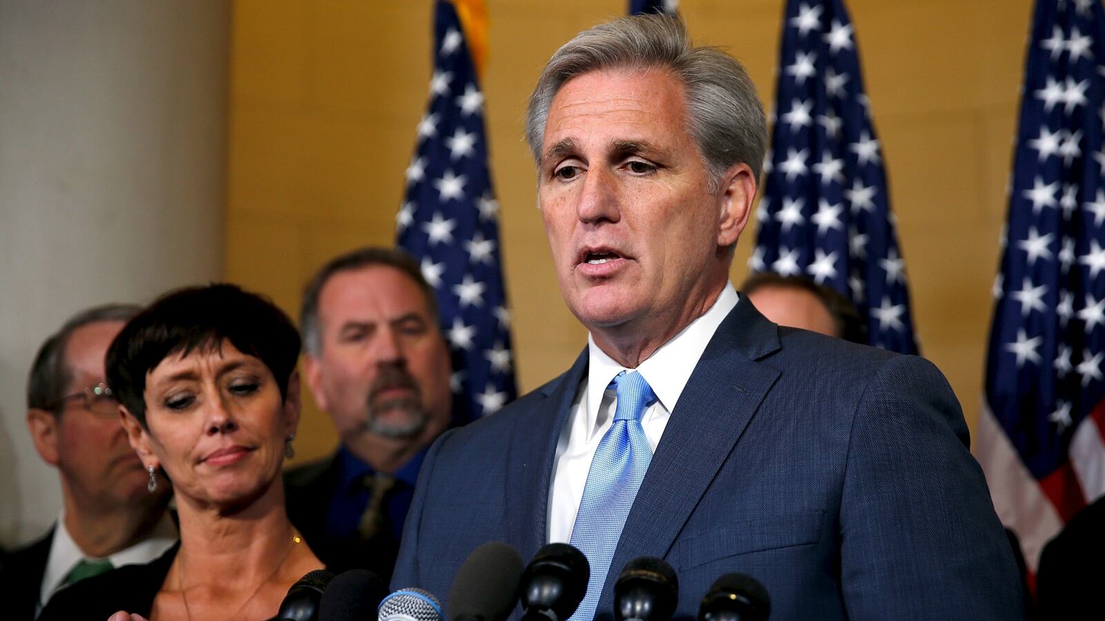 cheats/2016/11/13/gop-house-leader-hillary-investigations-not-on-agenda/161113-mccarthy-hillary-cheat_fhpbza