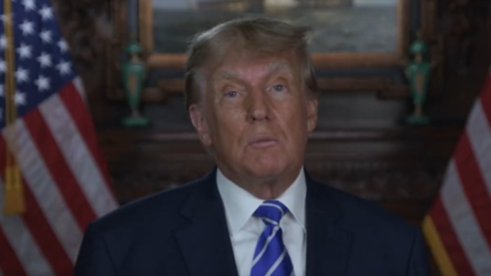 @TrumpWarRoom/Twitter