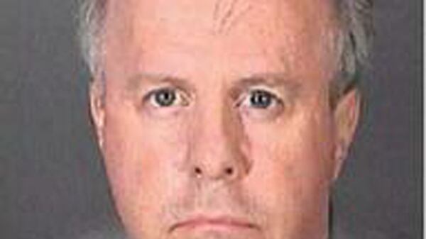 cheats/2012/02/10/one-l-a-teacher-free-on-bail/los-angeles-school-teacher-martin-springer-free-on-bail-cheat_pkwm9w