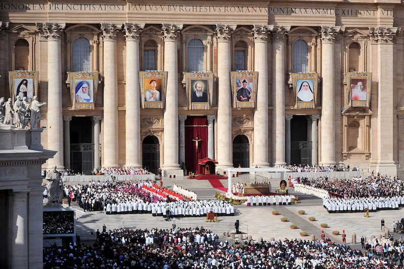 galleries/2012/10/21/meet-the-new-saints-photos/new-saints-tease_ompouv