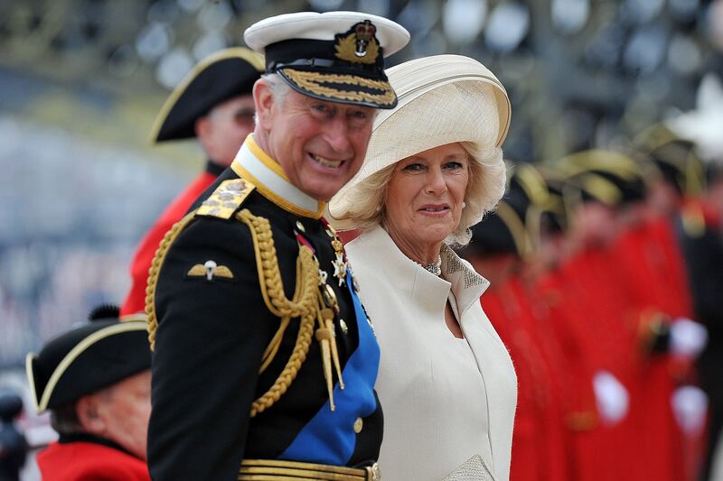 galleries/2012/08/28/mark-sanford-brad-pitt-tom-hanks-and-other-men-who-married-the-other-woman/prince-charles-camilla-parker-bowles-married-the-mistress_pwbdjo