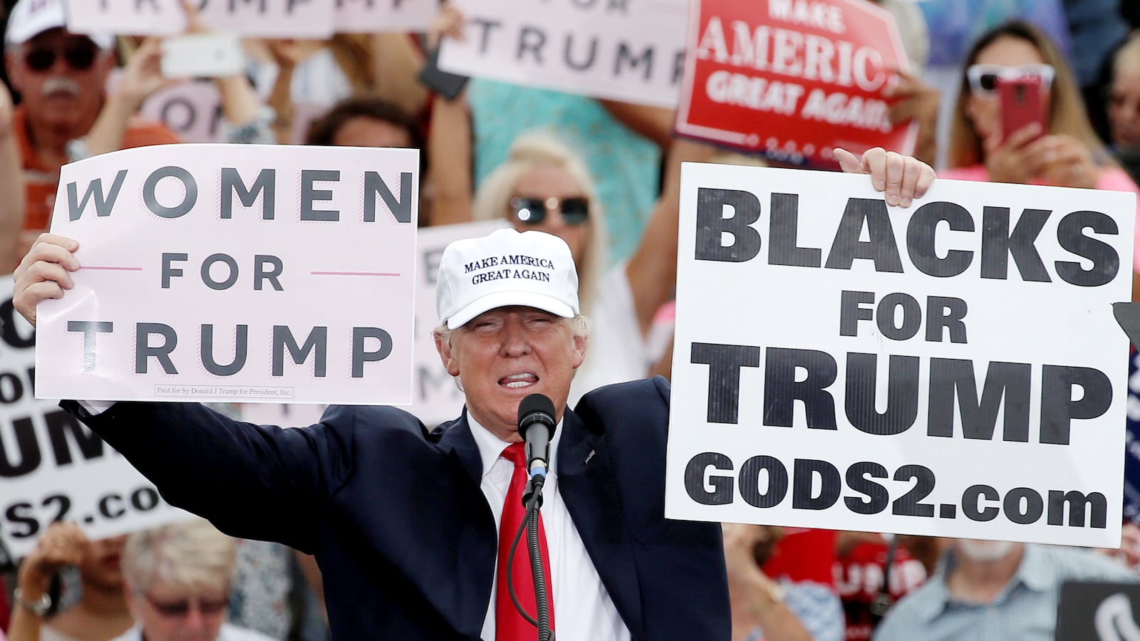 articles/2016/10/13/trump-s-speech-dog-whistles-to-the-sovereign-citizen-set/161013-tirado-fascist-rally-tease_ocdbmm